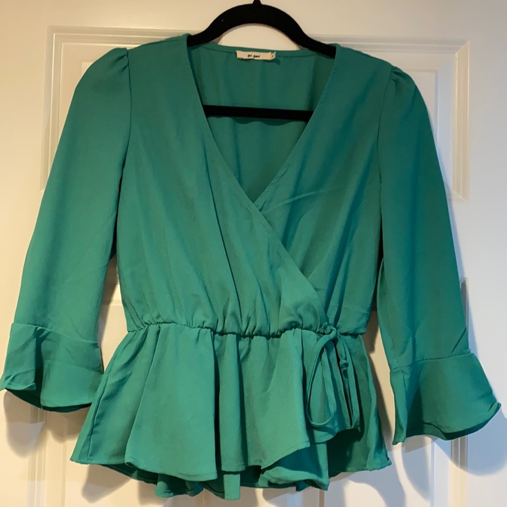 Green peplum blouse